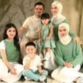 Foto keluarga Irish Bela dan Haldy
