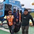 Proses Evakuasi Jenazah Pendaki di Gunung Cartenz Pyramid Berhasil Dilakukan