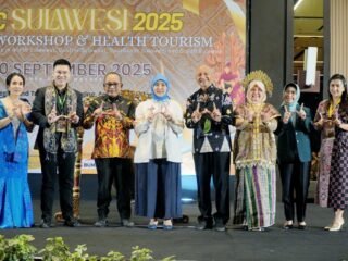 Aliyah Mustika Ilham Hadiri Simposium Anti-Aging di Makassar