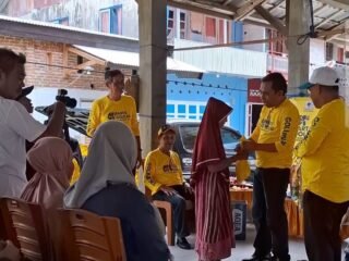 Pasar Murah Partai Golkar