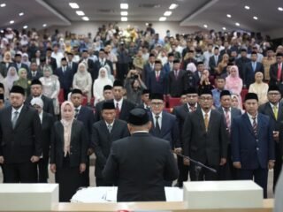 Direksi dan Dewas BUMD Makassar Resmi Dilantik